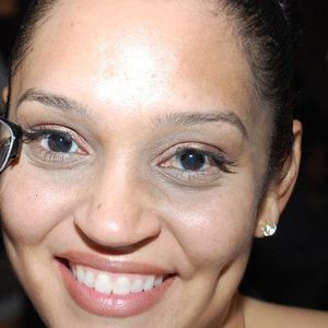 Meet your Posher, Samara